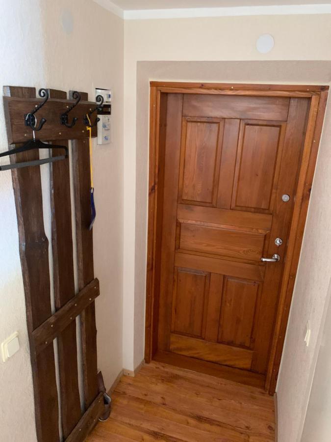 Rueuetli - Cute Old Town Apartment - 2 Big Beds, Free Parking Tartu Ngoại thất bức ảnh